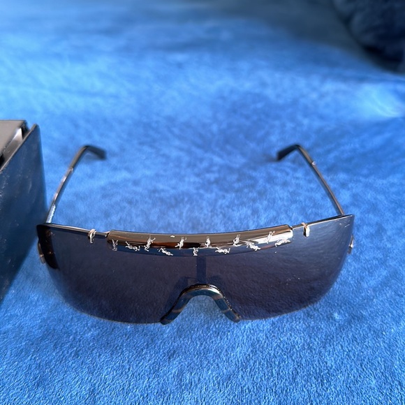 YVES SAINT LAURENT 2164 Black Sunglasses - Picture 3 of 7